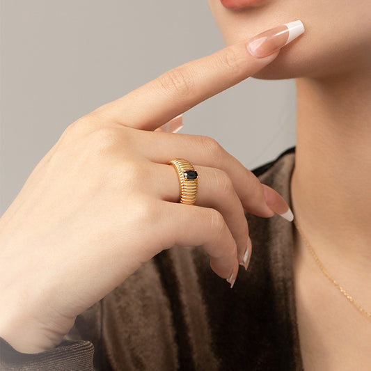 Vintage Luxury Cold Wind Index Finger Ring